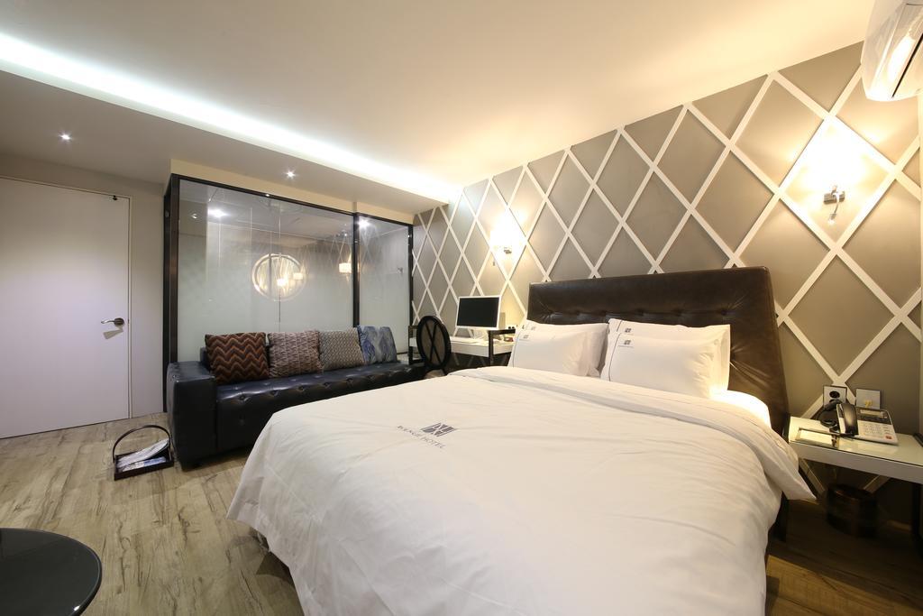 Avenue Hotel Jeonju Bagian luar foto