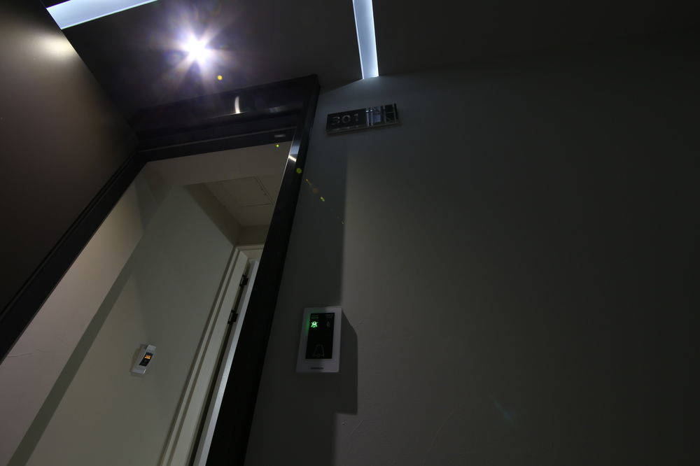 Avenue Hotel Jeonju Bagian luar foto